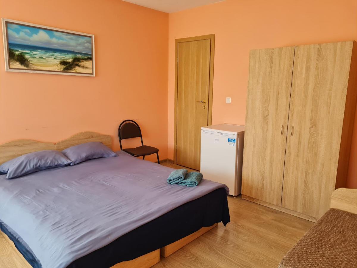 Little Amber Apartments Κλαϊπέντα Εξωτερικό φωτογραφία