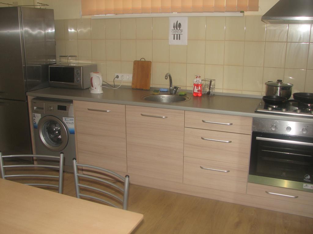 Little Amber Apartments Κλαϊπέντα Δωμάτιο φωτογραφία