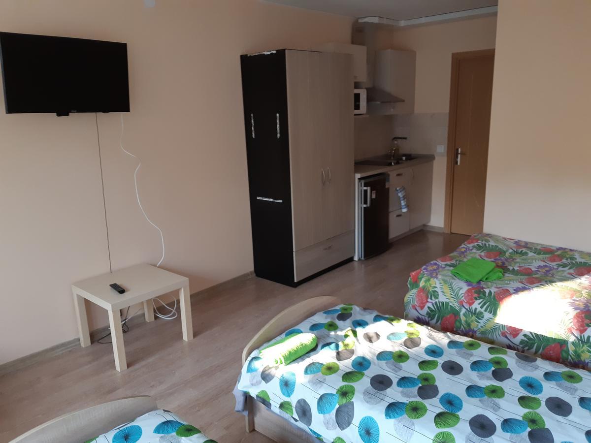Little Amber Apartments Κλαϊπέντα Εξωτερικό φωτογραφία